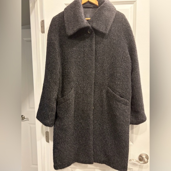 Yell Jackets & Blazers - Yell Charcoal Grey boxy 100% alpaca women’s coat. P